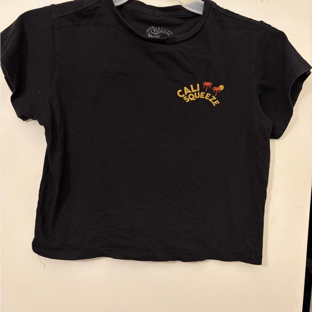 Squeeze Black crop Tee with Orange Palm Design